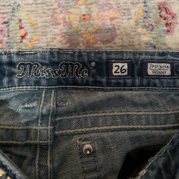 Miss Me Skinny Jeans - Picture 4 of 6
